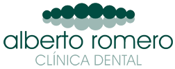 clinicadentalalbertoromero.es